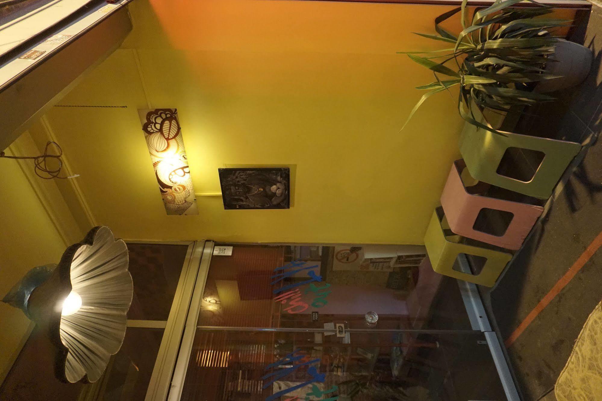 Chillout Lya Hostel & Lounge อิสตันบูล ภายนอก รูปภาพ