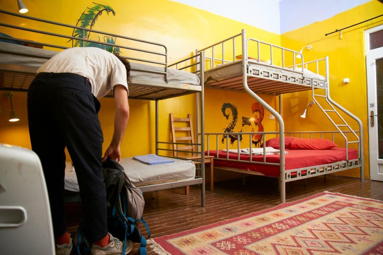 Chillout Lya Hostel & Lounge อิสตันบูล ภายนอก รูปภาพ